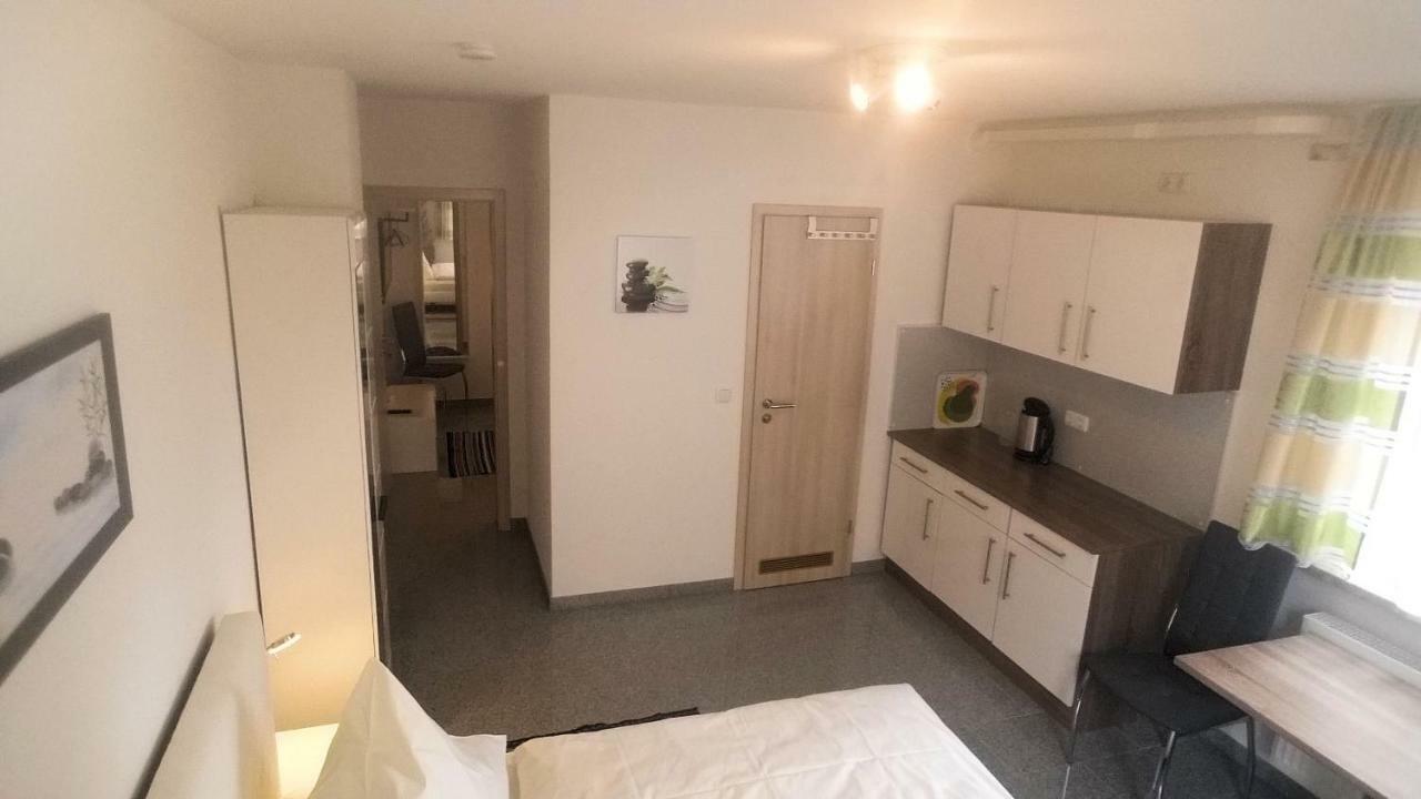 Haus Zum Schlosspark Veitshöchheim Eksteriør billede