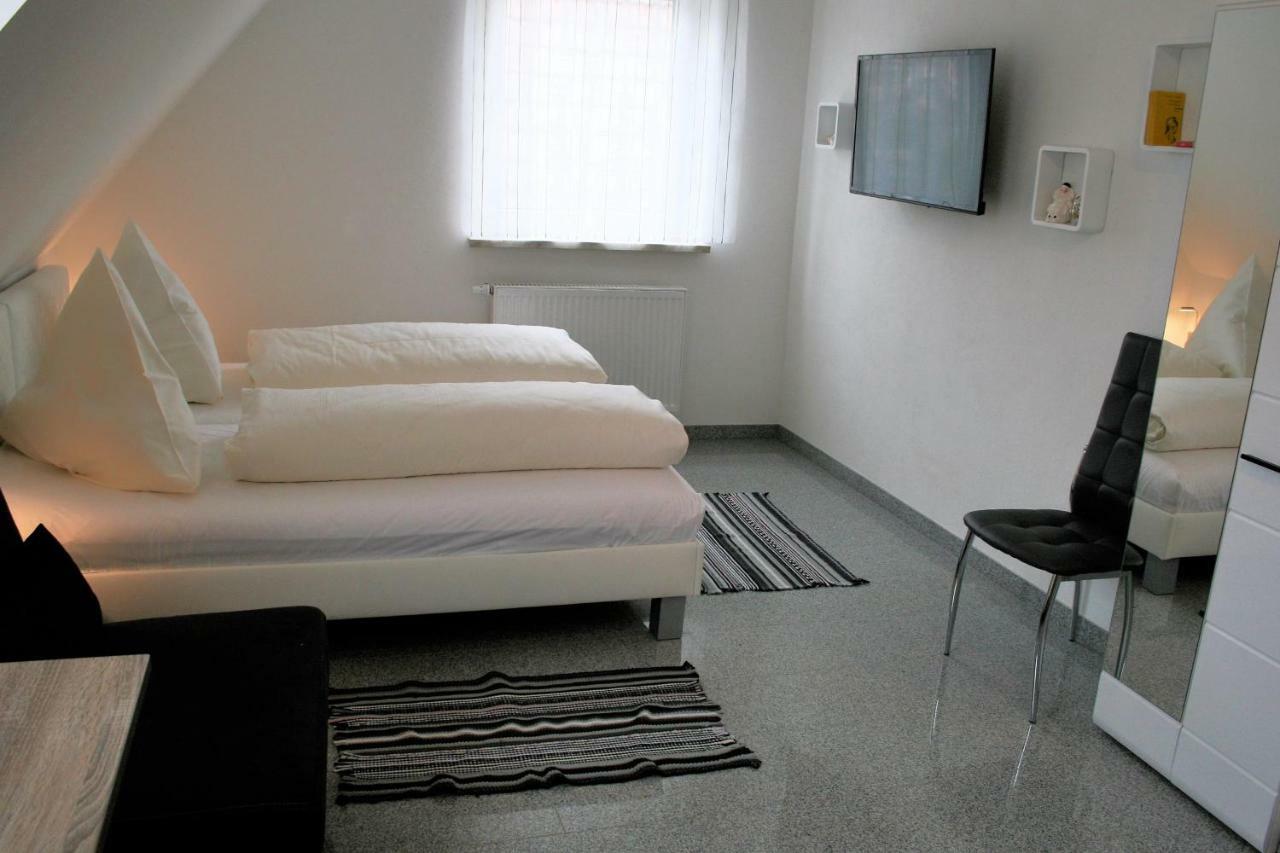 Haus Zum Schlosspark Veitshöchheim Eksteriør billede